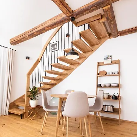 In Der Alten Schnapsbrennerei Kolleritsch In * ムレック