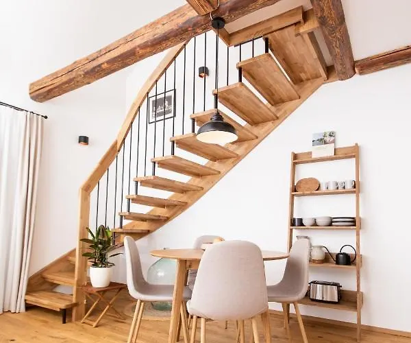 In Der Alten Schnapsbrennerei Kolleritsch In * 穆勒克